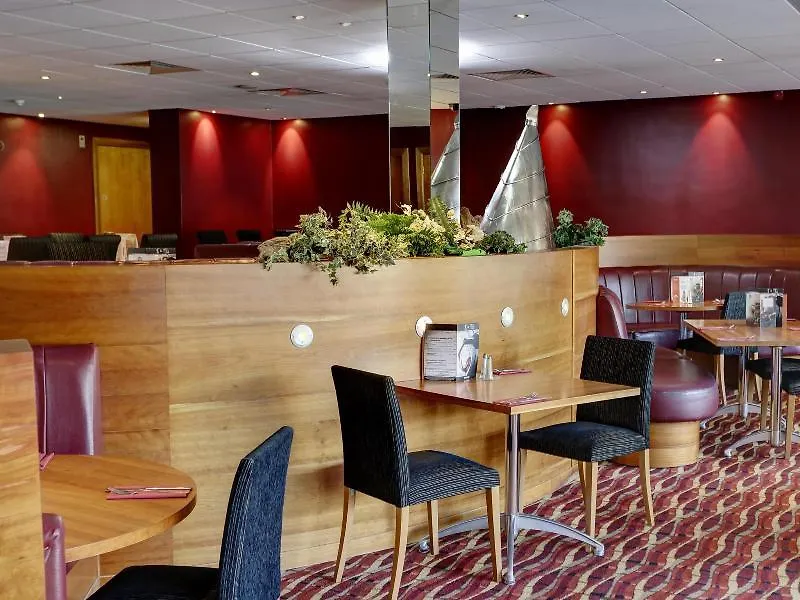 אדינבורו Best Western Kings Manor בריטניה